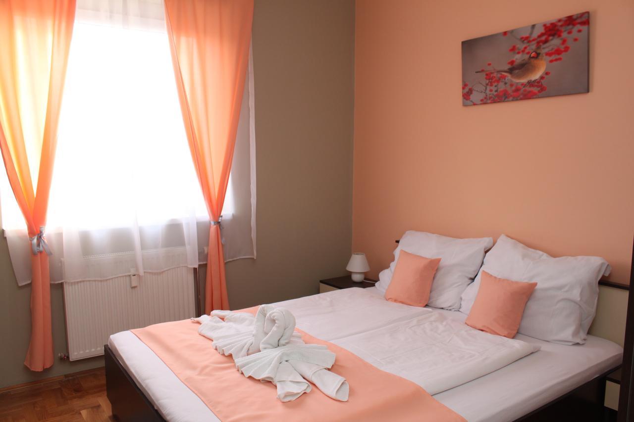 סובוטיקה Sun Apartments מראה חיצוני תמונה