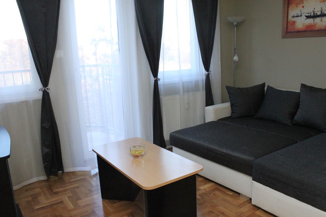 סובוטיקה Sun Apartments מראה חיצוני תמונה