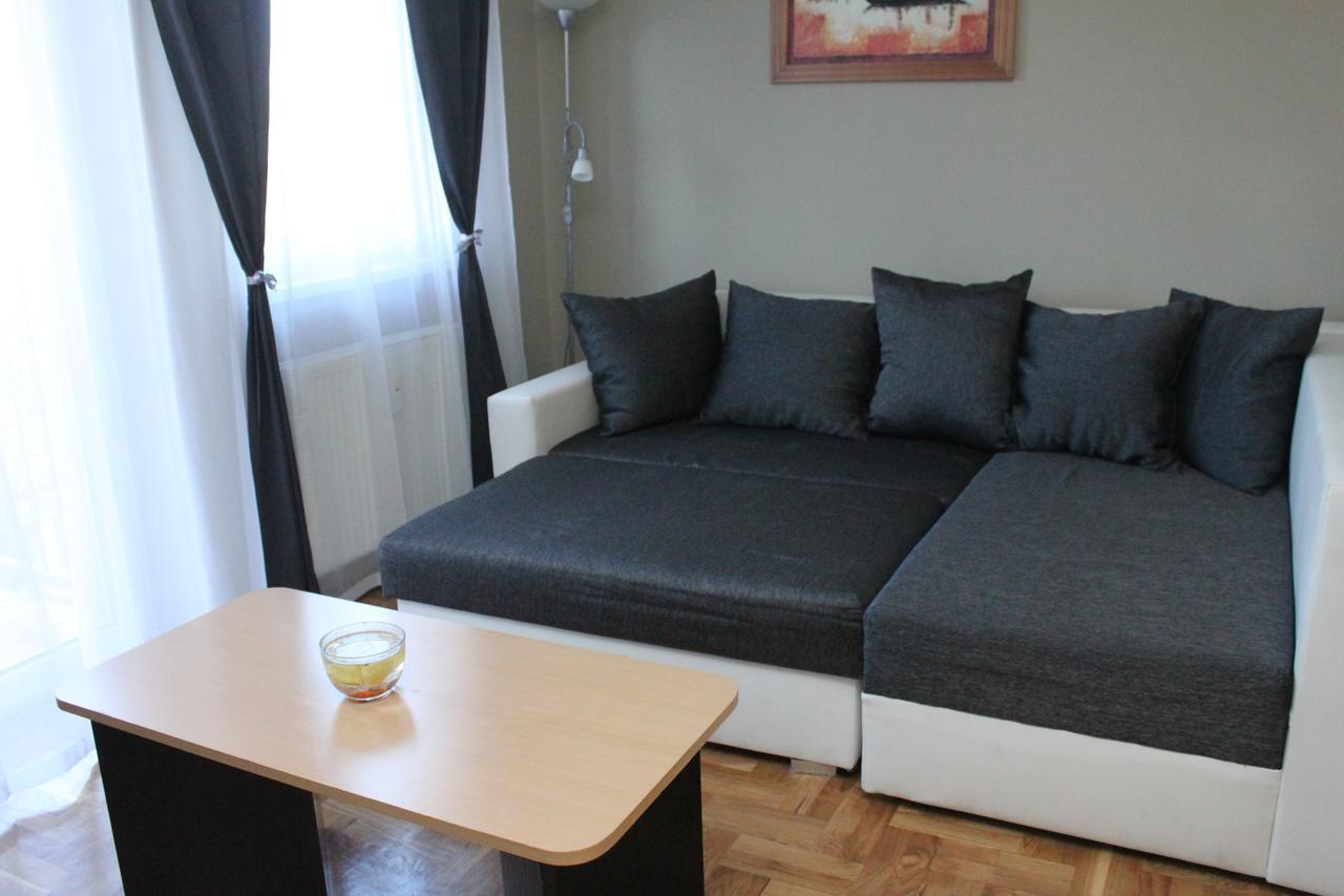 סובוטיקה Sun Apartments מראה חיצוני תמונה